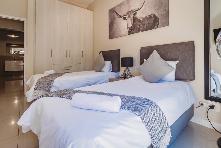 5 Bedroom Property for Sale in Heather Park Western Cape